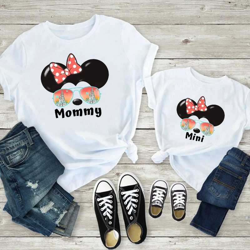 Mini Mama Daddy Family Matching Shirts Funny Disney Mickey Minnie Mouse Vacation T-shirt White Father Mother and Kids Trip Tees