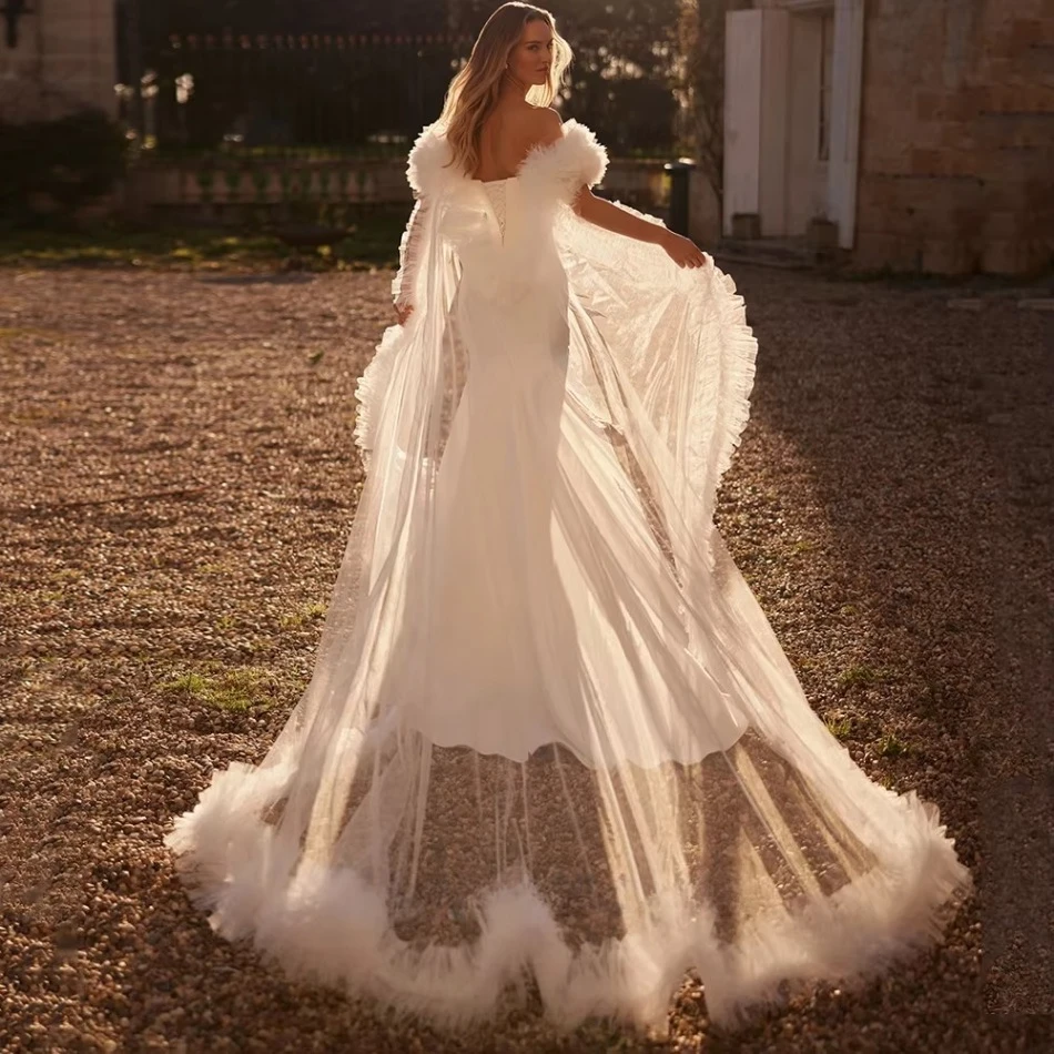 Luxury Satin Wedding Dress Off Shoulder Feather Cape Detachable Mermaid Bridal Gowns Sweep Train Bride Vestido De Noiva Fashion