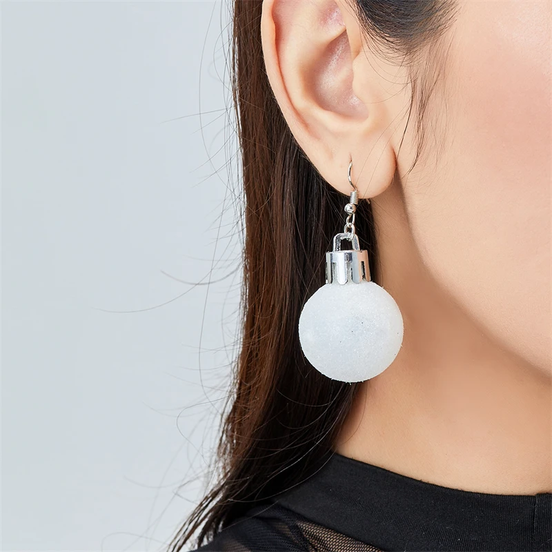 Frohe Weihnachten Bunte Glühbirnen-Kugel-Ohrringe für Frauen Luxuriöse Kreative Ohrringe Neujahrsparty-Schmuck – Detail 4