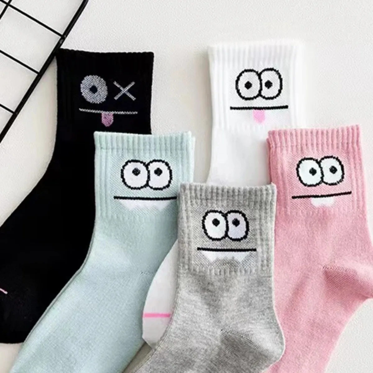 5 Pairs Cute Expression Print Socks All-Match Women's Cotton Rich Casual Socks Comfy Funny Mid-Calf Crew Socks