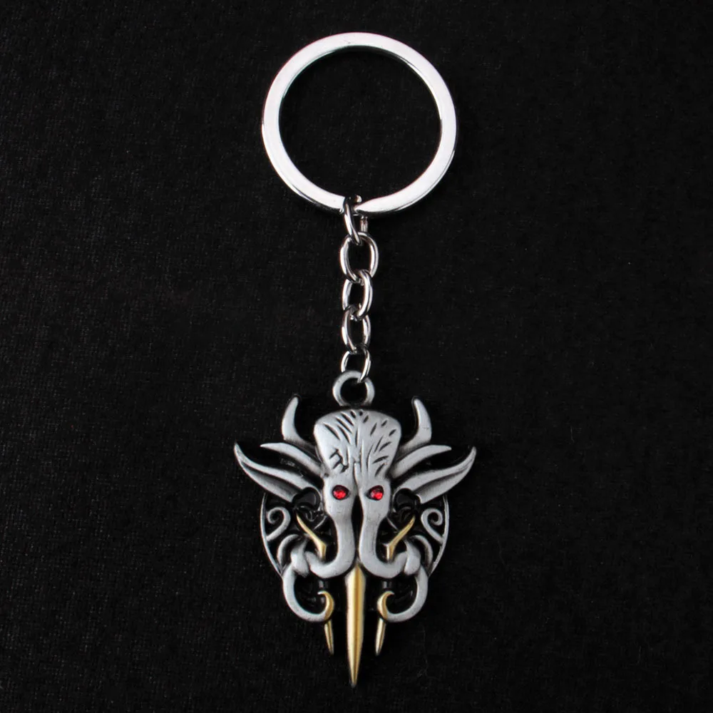 Vintage Baldurs Gate Ghost Game Pendant Keychain for Men Two Tone Red Stone Filled Metal Key Ring Finder Fans Collection Jewelry