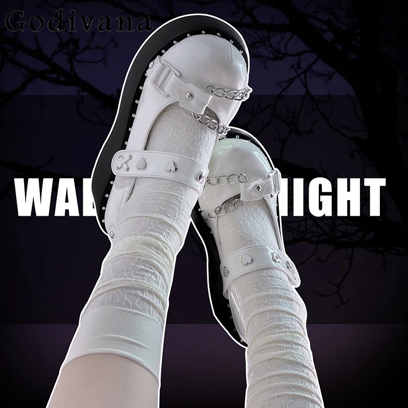 Zapatos originales de cuero de suela gruesa para mujer, zapatos de punta redonda de Lolita dulce y fresco, zapatos blancos y negros de verano para mujer