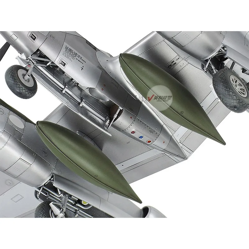 Tamiya 61123 Static Assembled Model 1/48 Scale For Lockheed P-38J Lightning Fighter Model Kit