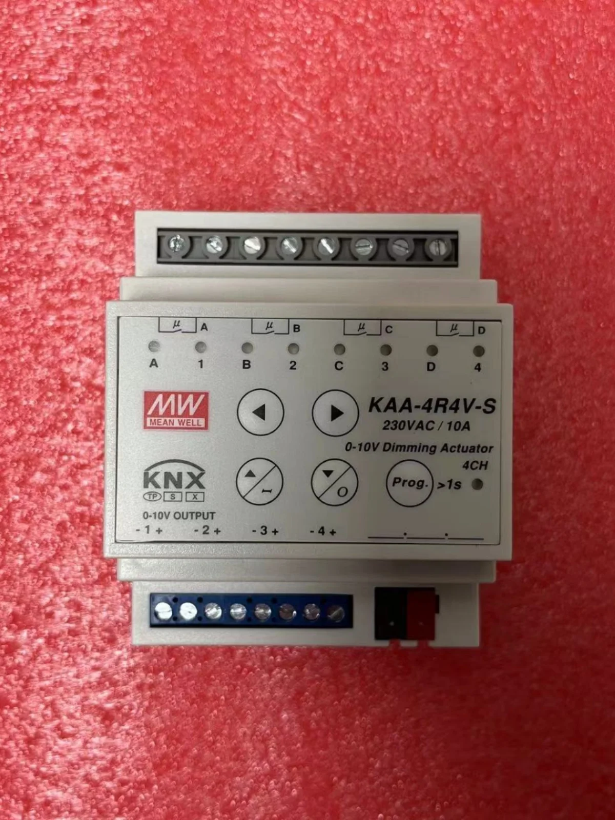 

Импульсный источник питания Taiwan Mingwei, KAA-4R4V-10S KNX светодиодный привод/диммер, 4 канала, реле