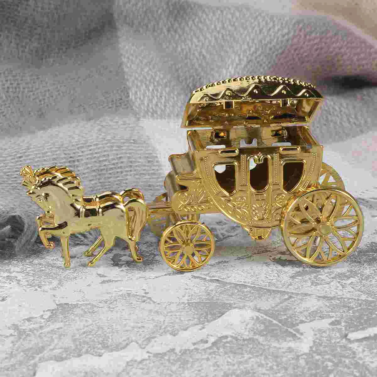 

Wedding Carriage Favor Boxes Chocolate Treat Boxes Gift Boxes Wedding Favors Gifts For Events Evening and Parties(Golden)