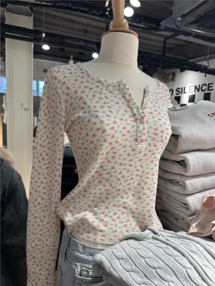 Doce rosa floral waffle manga longa camiseta feminina botões em torno do pescoço algodão fino camiseta topo vintage bonito estilo preppy y2k tshirt