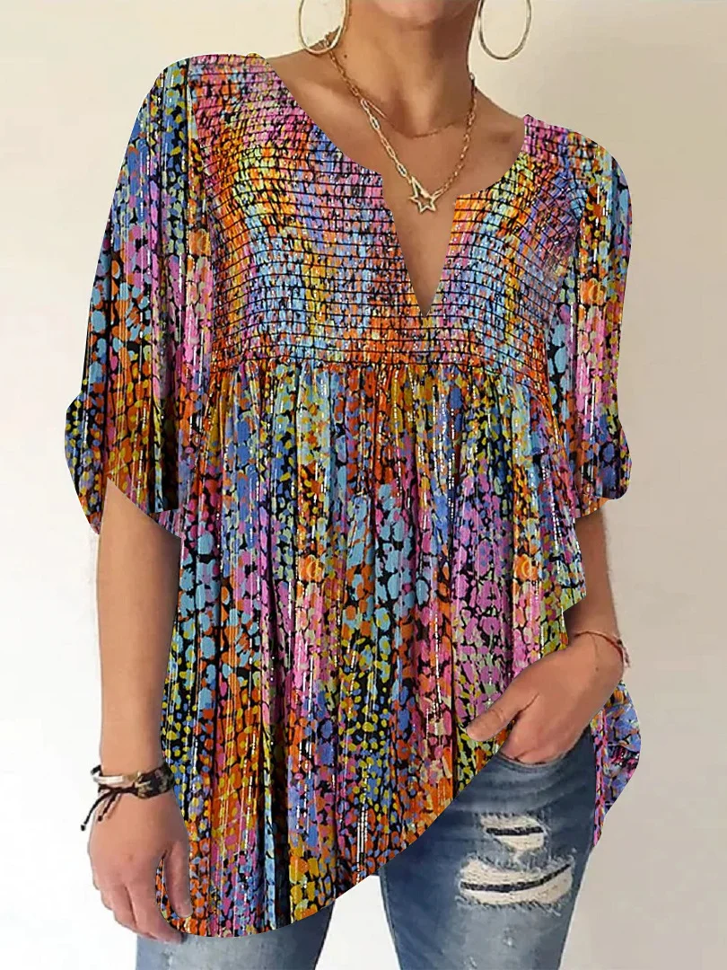 

Plus Size Women's Colorful V-neck Long Sleeve Graphic Top