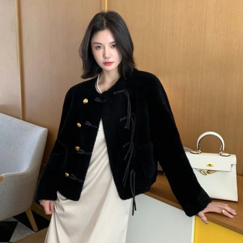 2023 Winter New Women Lamb Wool Coat Fashion Female Elegant Solid Color Round Neck Faux Fur Outwear Loose Casual Short Jacket