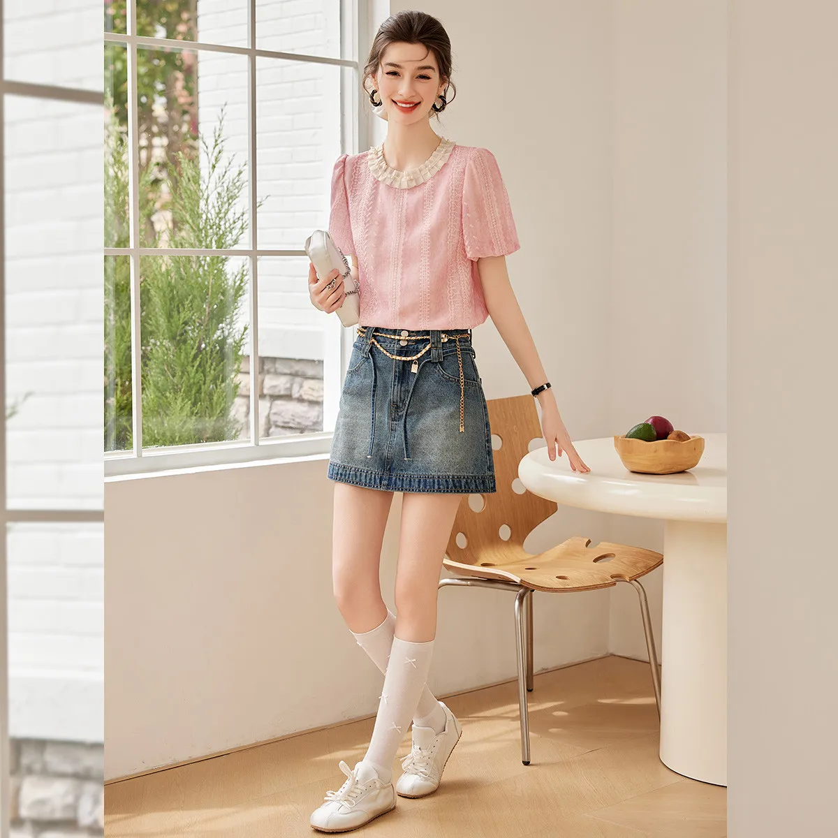 Contrast Color Lace Collar Shirt 2025 Summer Women Elegant Simple Round Neck Short Sleeve Decorative Blouse 