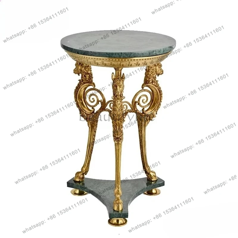 

Универсальный круглый стол из зеленого мрамора с итальянской латунной резьбой