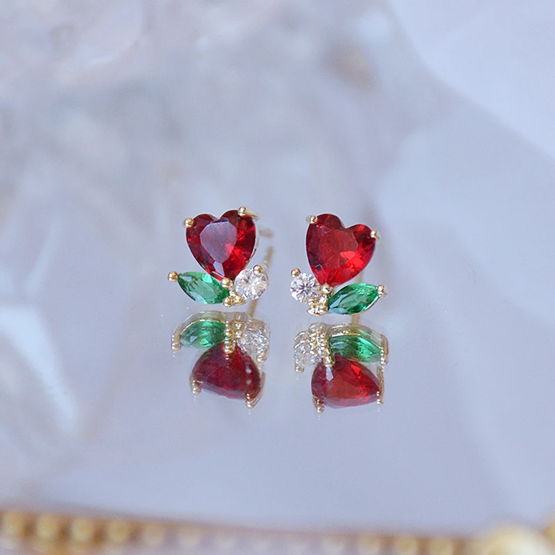 New Sight Fashion Accessories Crystal Red Heart Stud Earrings for Women Jewelry Cute Small Green Zirconia Leaves Earrings