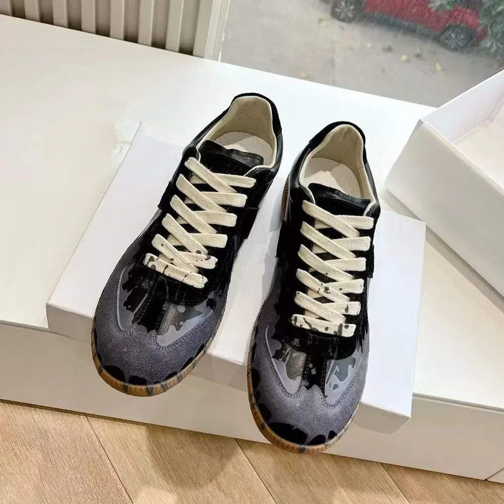 

De Xun shoes women's white shoes women's shoes 2026 new spring and autumn flat versatile casual leather