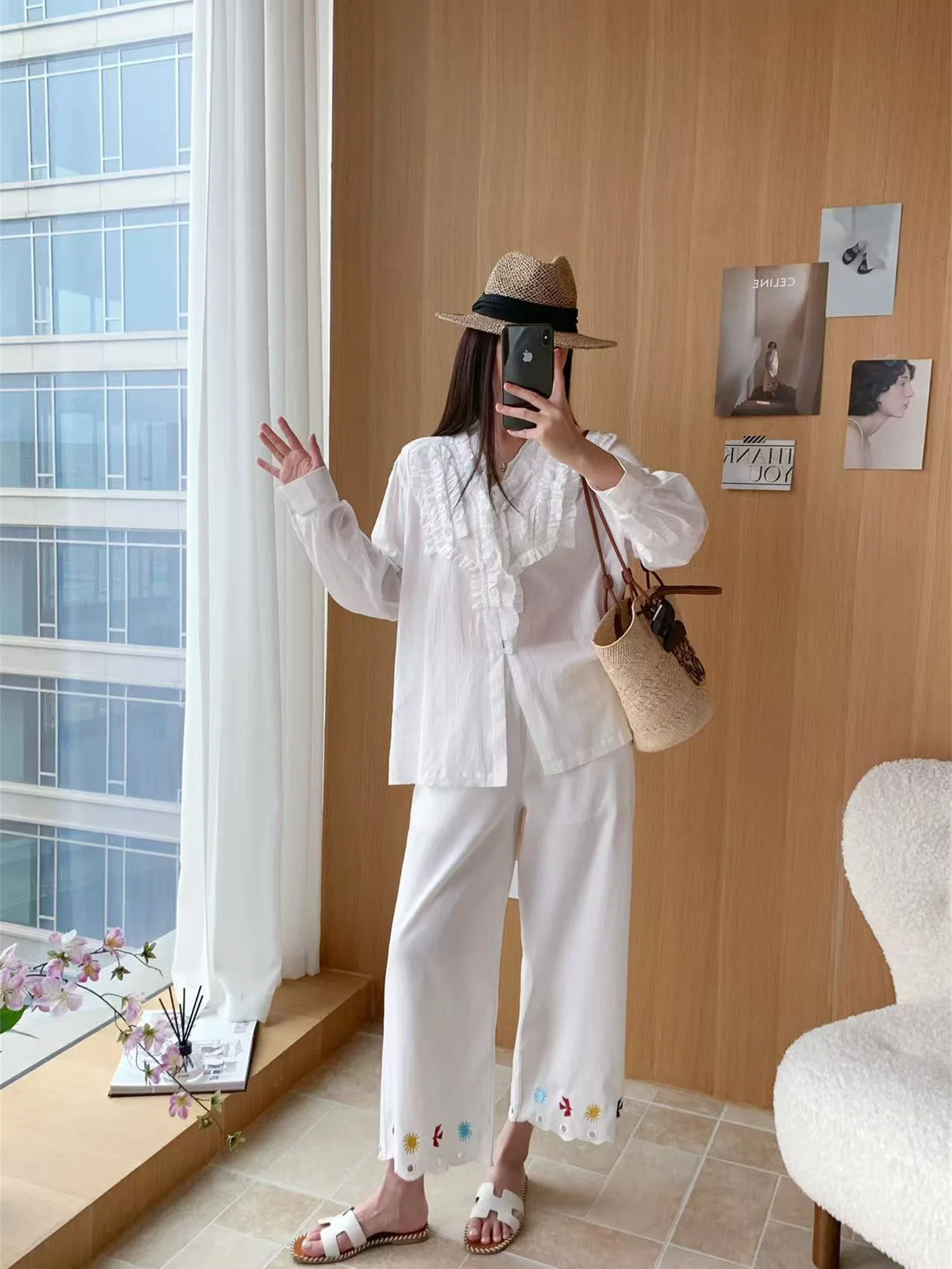 

Romantic Vintage Ruffle Collar Shirt Style V Neck Cotton Long Sleeve Women's Casual Breathable Button up Spring Fashion