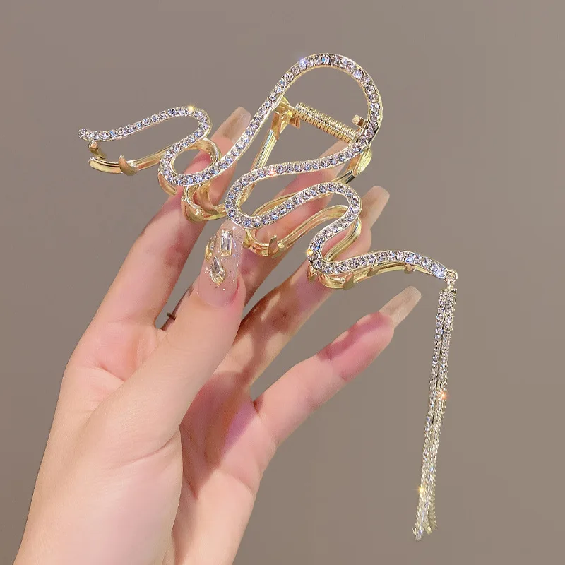 Luxury Crystal Tassel Hair Claws Clips For Women Girls Fashion Snake Metal Hair Crab Hairpins Headwear Hair Accessories