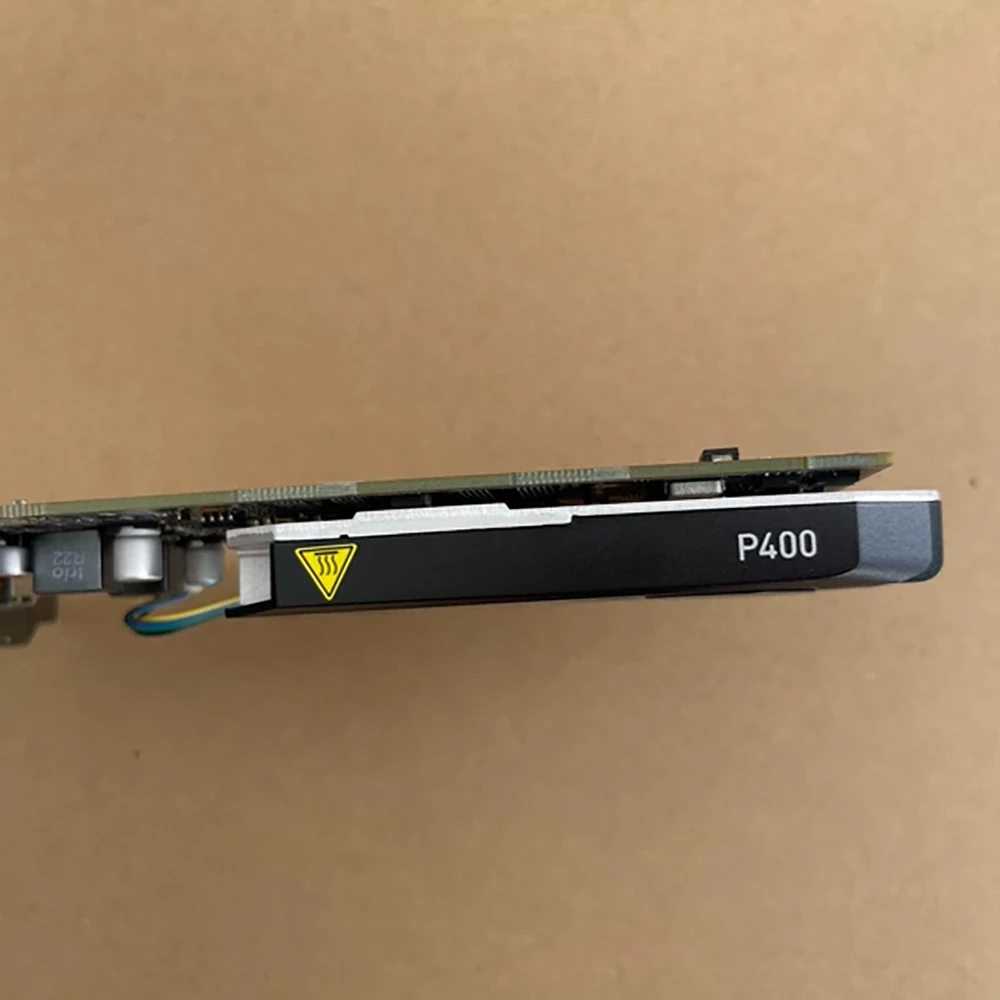 Pour carte graphique Qu-adro P400 2G