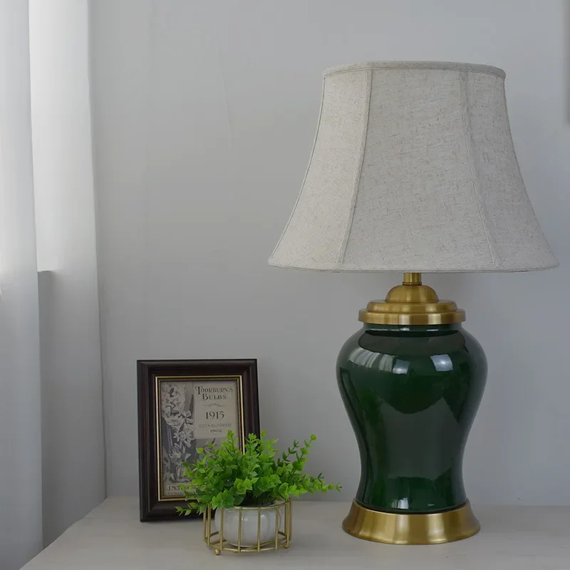 징더전 도자기 책상 램프 거실 침실 LED 책상 녹색 침실 책상 침대 옆 호텔 램프