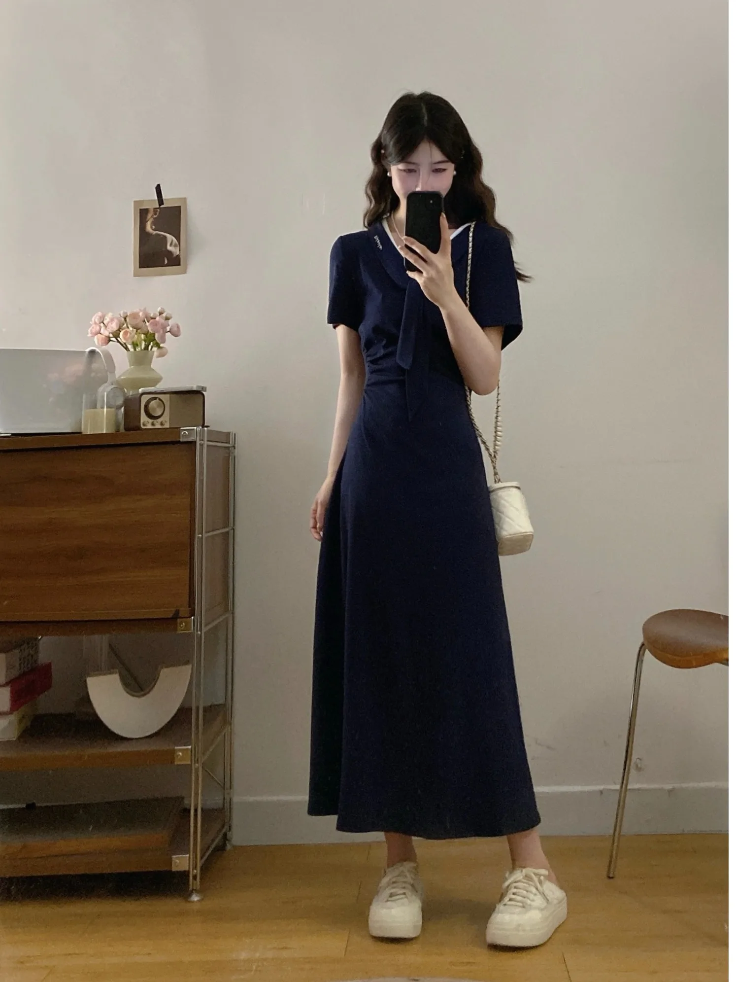 

plus Size Korean Style Short Sleeve Embroidered Dress Slimming Waist V-Neck Over-Knee Long Dress for Women Summer Commute