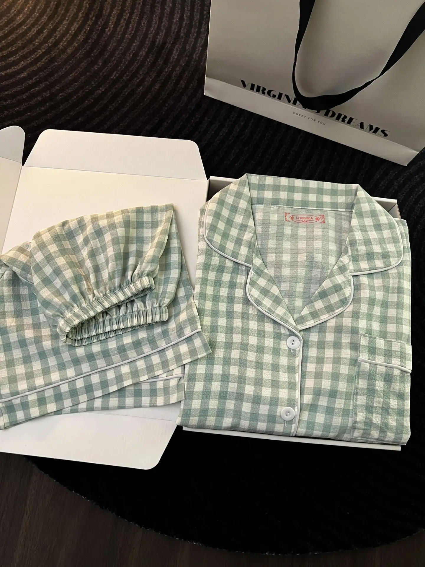 Ins japanischer minimalistischer Damen-Pyjama im japanischen Stil, Sommer-Pyjama aus Blasenbaumwolle, süßes Mädchen-Set mit lockeren Kurzarm-Shorts, lockeres Sommer-Outfit-Set – Detail 13