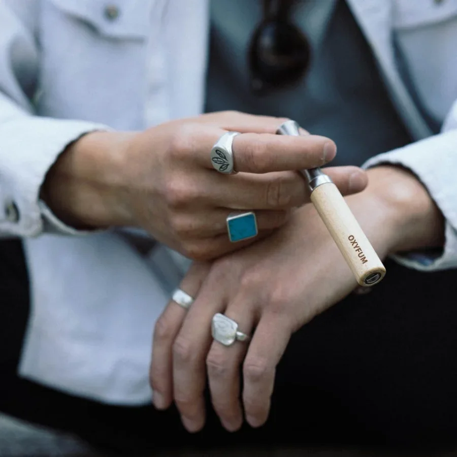 

Oxyfum To Quit Smoking, Mouthpiece, Inhaler with Favorite Infusion, Essential Oil Flavor, Aromatherapy Smoking Accessories