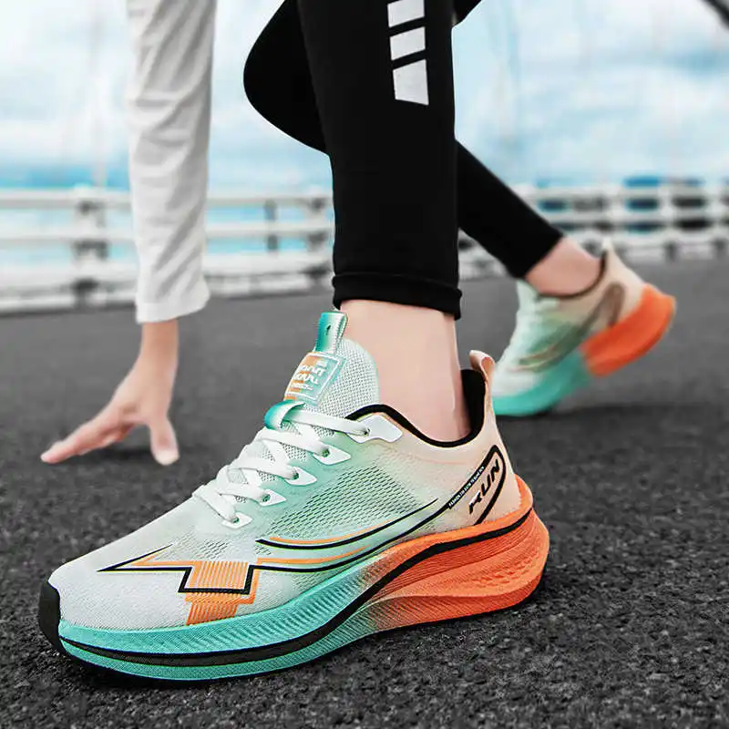 Without Heels Snow Boots Men's Loafers Woven Teenage Shoes Sneakers Men Luxury Sports High Tech Unusual Interesting Real view 3