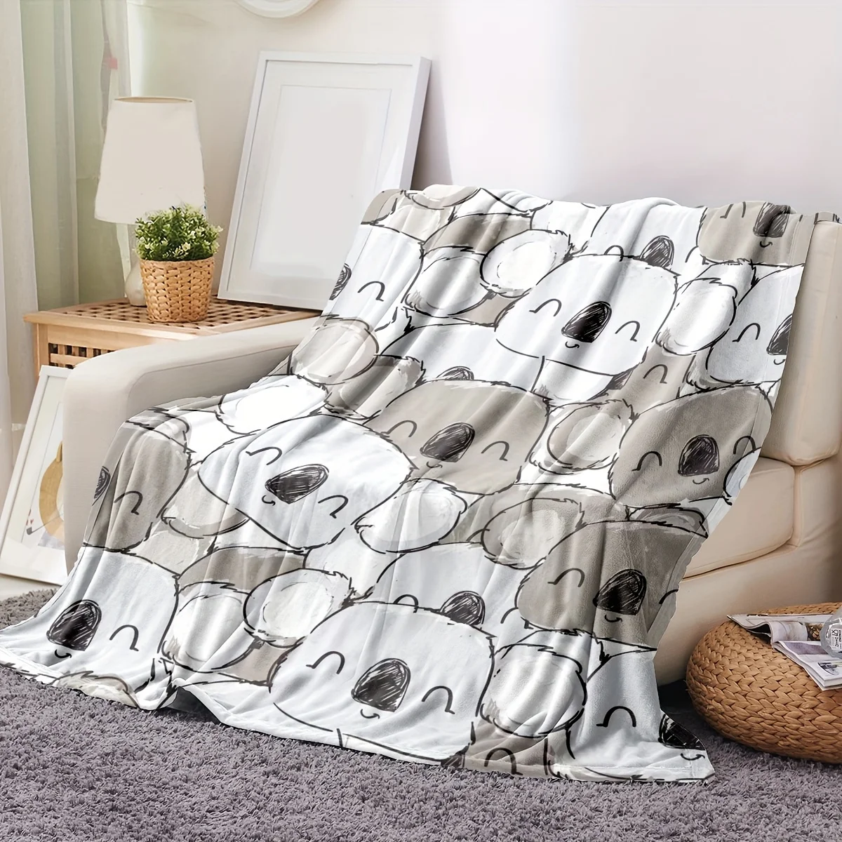 1pc - Cute Koala Animal Style Wool Blanket, Soft and Comfortable, Suitable for Sofa, Outdoor Camping, Multi-purpose Wool Blanket