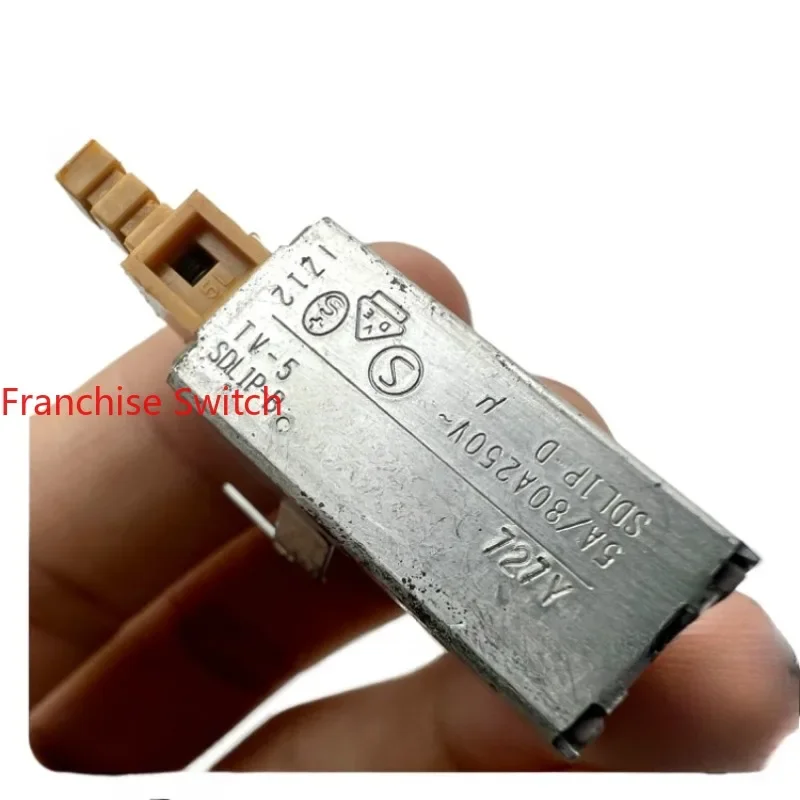 10PCS TV-5-SDL1P-D Netzschalter 2pins 5A/80A250V~ Push Switching