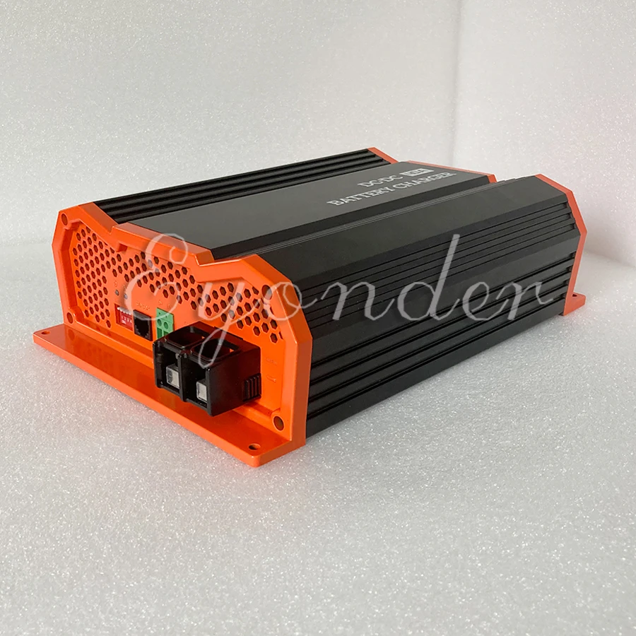 14.6V 14.7V 12.6V Battery Charger 12V DC to DC Charger 40A Step down Step up Converter 12V LiFePO4 Charger Module Power