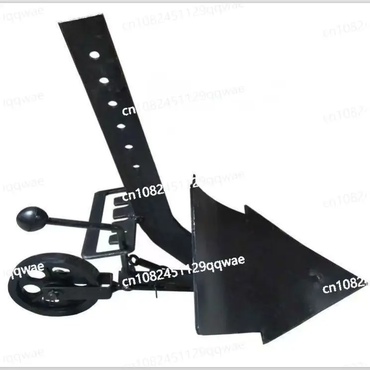 Agricultural machinery accessories are adjustable left and right, small plough trenching and flipping ploughshare rotary tiller
