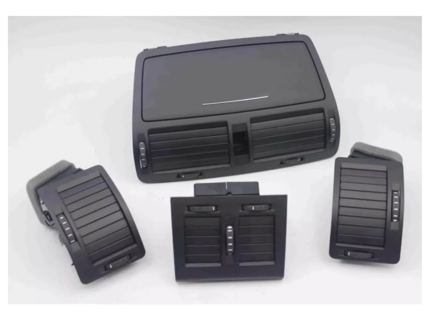 

Rear Armrest A/C Outlet Vent For Skoda Octavia 2 2004-2013