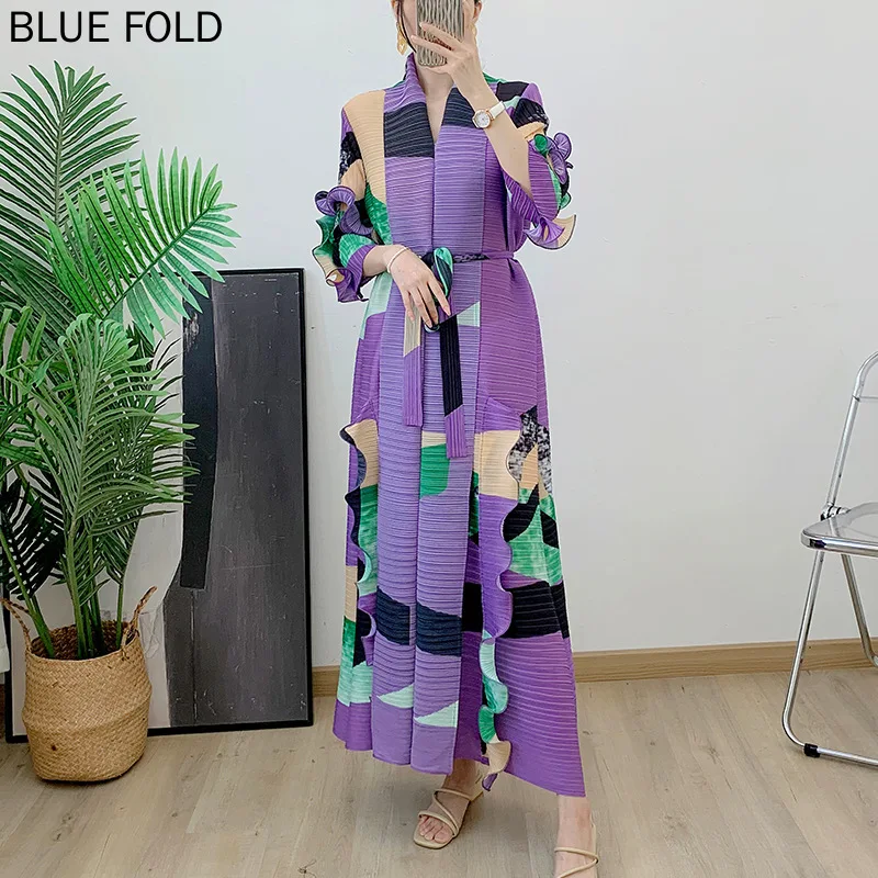 

MIYAKE-Women's Long Pleated Dress, Wooden Ear Edge, V-Neck, Lace Up, Hundred, Elegant, Spring, Autumn, Fashion