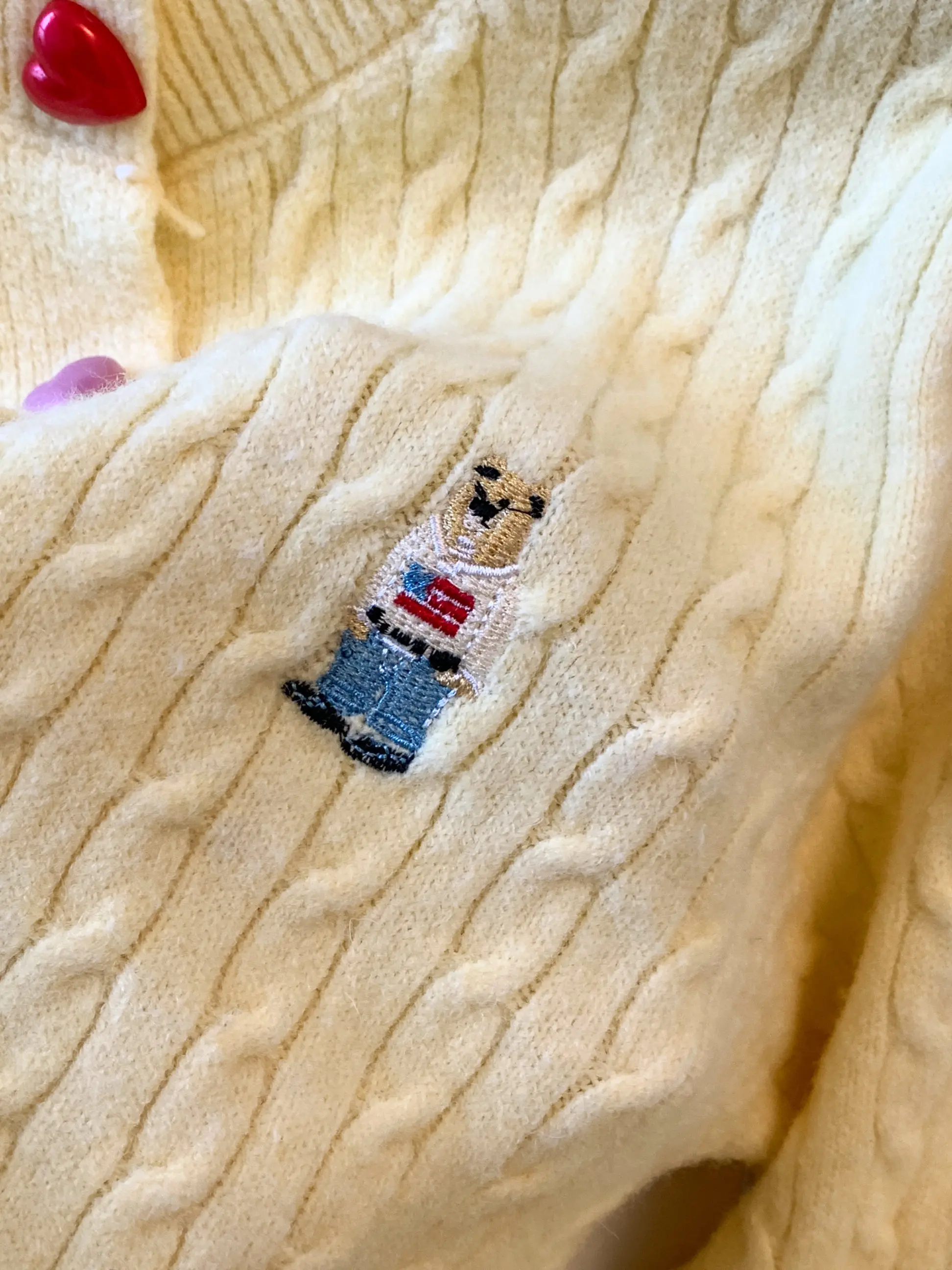 

Высококачественный женский вязаный кардиган-свитер с вышитым сердцем любви и твистом Long Sve, осень-зима, новинка, корейский вес...