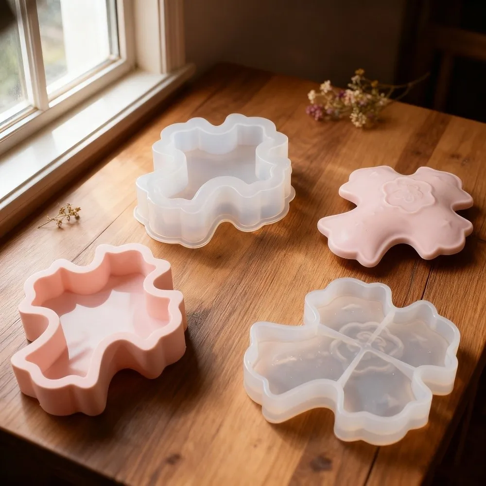 

Easter Theme Cross-shaped Storage Box Mold Non-stick Flexible Plaster Mold DIY Decorative Silicone Candlestick Mold