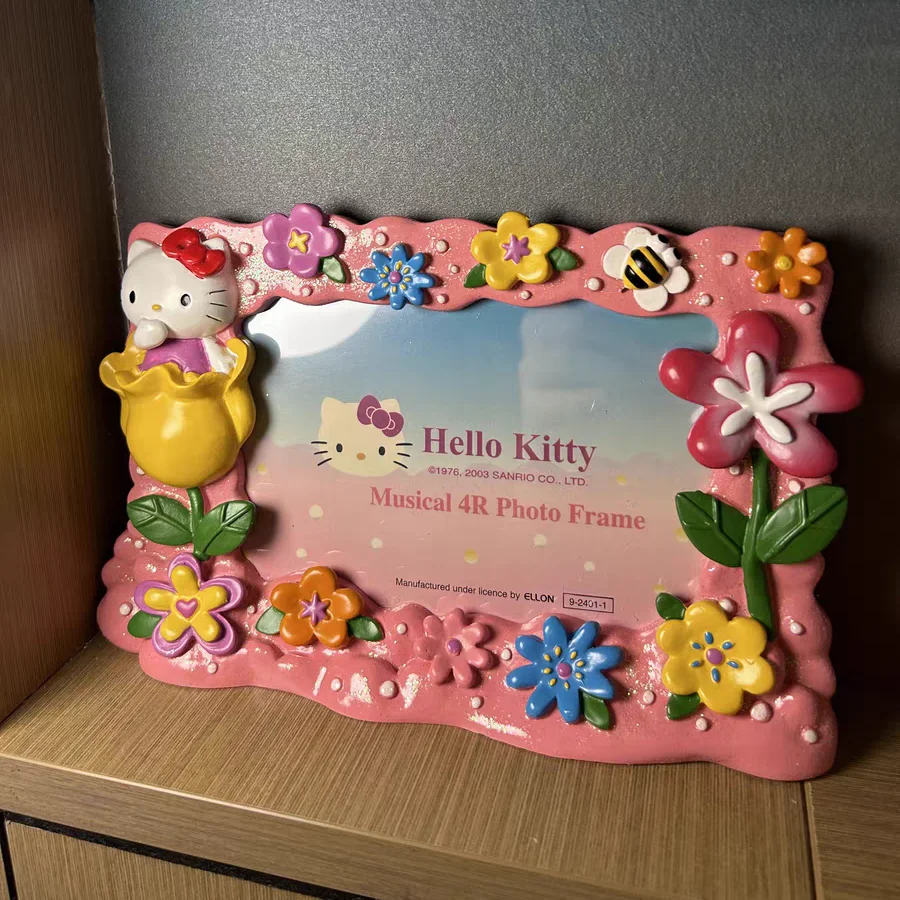 6inch Hello Kitty Photo Frame Cartoon Magic Flowers Resin Photograph Picture Frame Kawaii Desktop Bedroom Decoration Kids Gifts