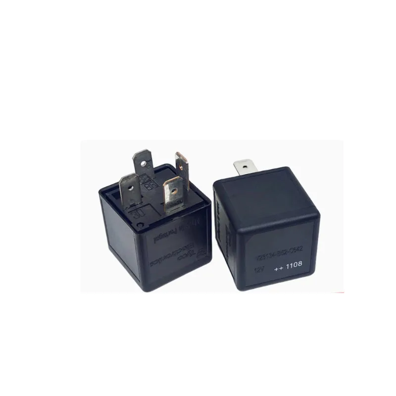 

ГОРЯЧАЯ НОВИНКА V23134-B52-C642 V23134 B52 C642 12 В 40 А 4-футовое реле