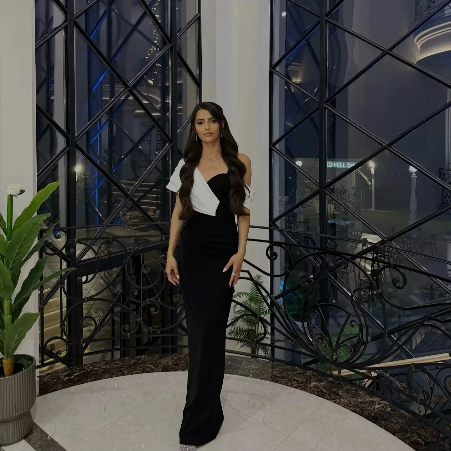 Robes de soirée sirène noires Morden, épaules dénudées, pour événements spéciaux, robes de bal personnalisées, longueur au sol