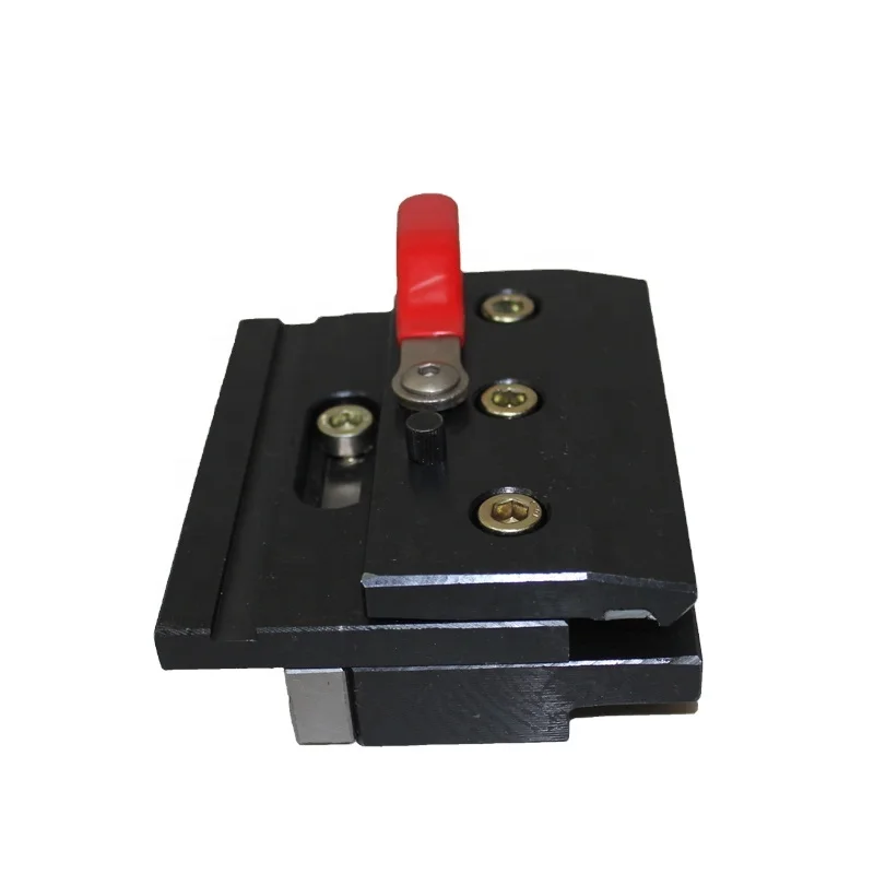 

Right Angle Quick Pipe Clamp