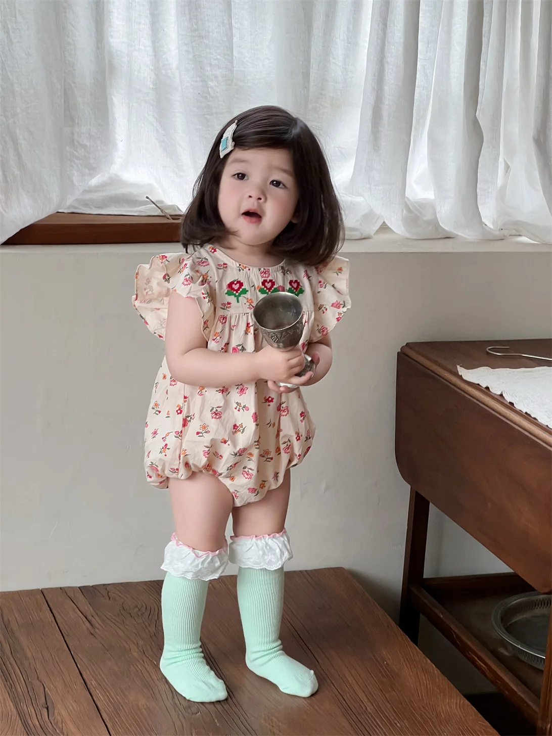 

2025 Summer Baby Bodysuit Girls' Flying Sleeve One Piece 0-2Y Cotton Thin Infant Girls Floral Bodysuits