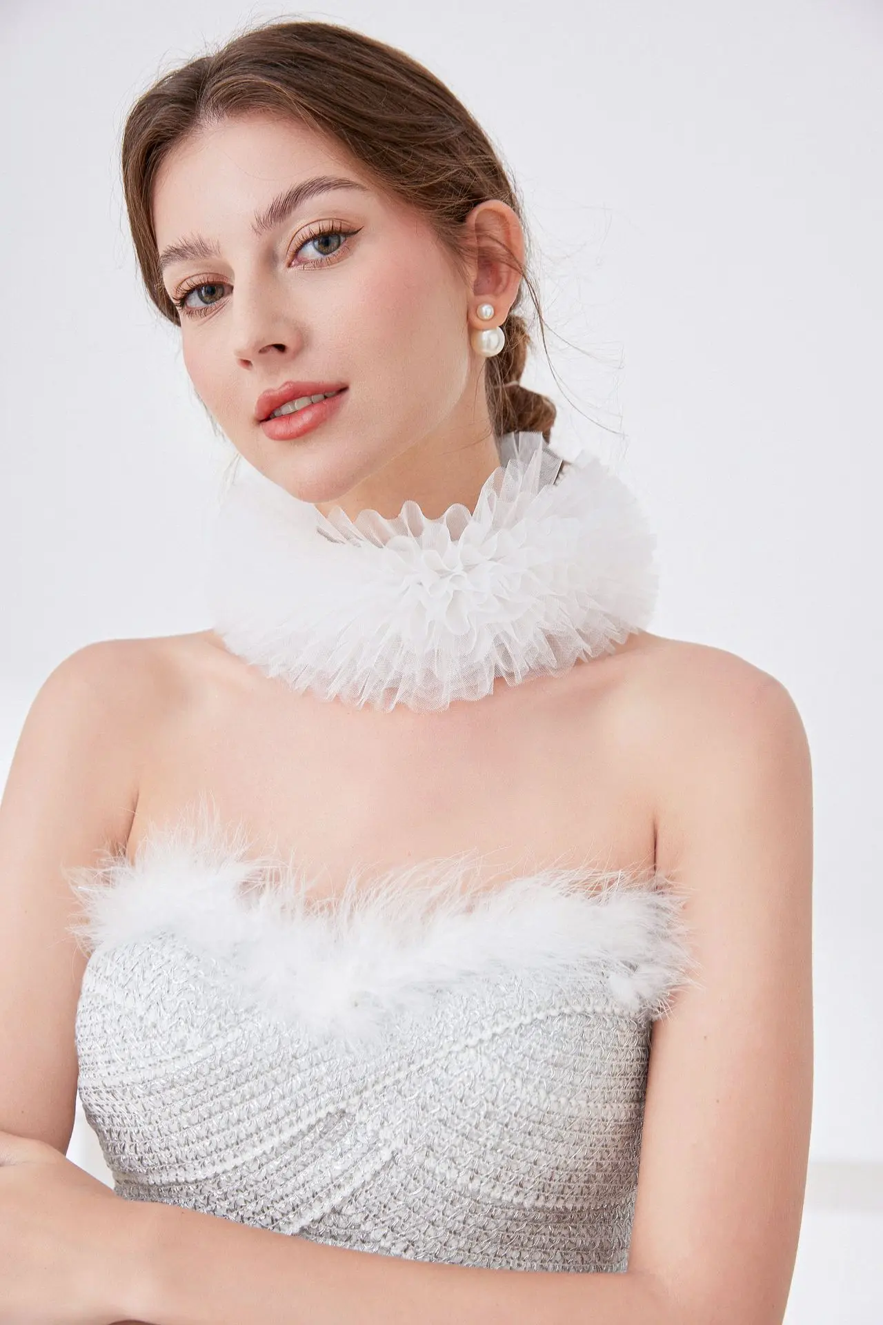 

Ladies' Retro Net Tulle Puff Sleeve Fake Collar Dramatic Role Accessory Courtly Ruffle Handmade Necklace Cosplay Costumes