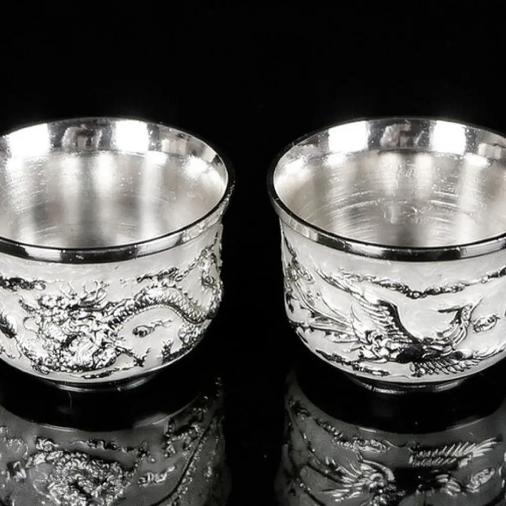 Decorative Chinese Style Wine Serving Set Metal Wine Pot Tray Cups Retro Embossed Pattern Gift Box For Burronwood