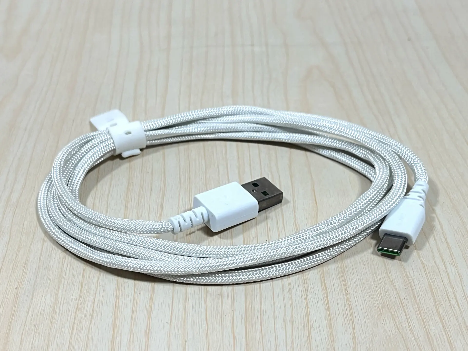 USB-C - USB-A データ充電ケーブル Razer Basilisk V3 Pro/Viper V2
