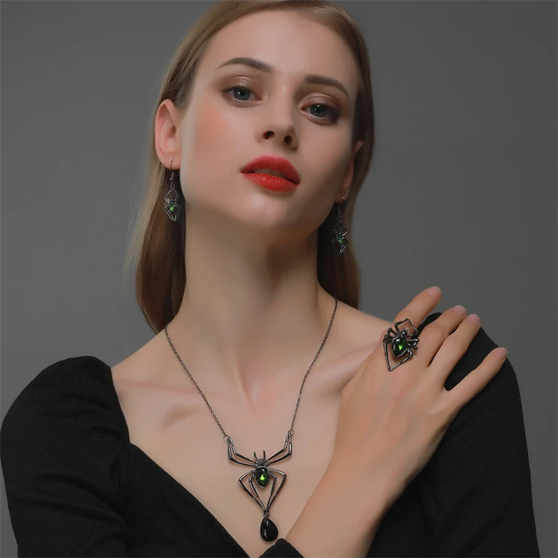 Fashion Halloween Jewelry Personalized Exaggerate Three Piece Spider Necklace Earring Ring Vintage Emerald Set Accessories