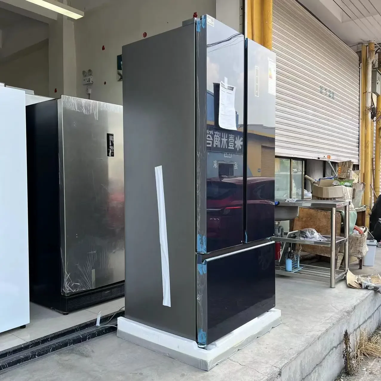 Frost Free Refrigerator with Ice and Water Side By Side Refrigerator