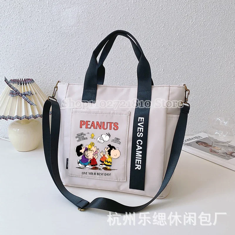 Borsa tote Snoopy Borsa a tracolla in tela impermeabile Semplice simpatico anime Versatile Y2K Harajuku Borsa a tracolla da donna per studenti di moda regalo