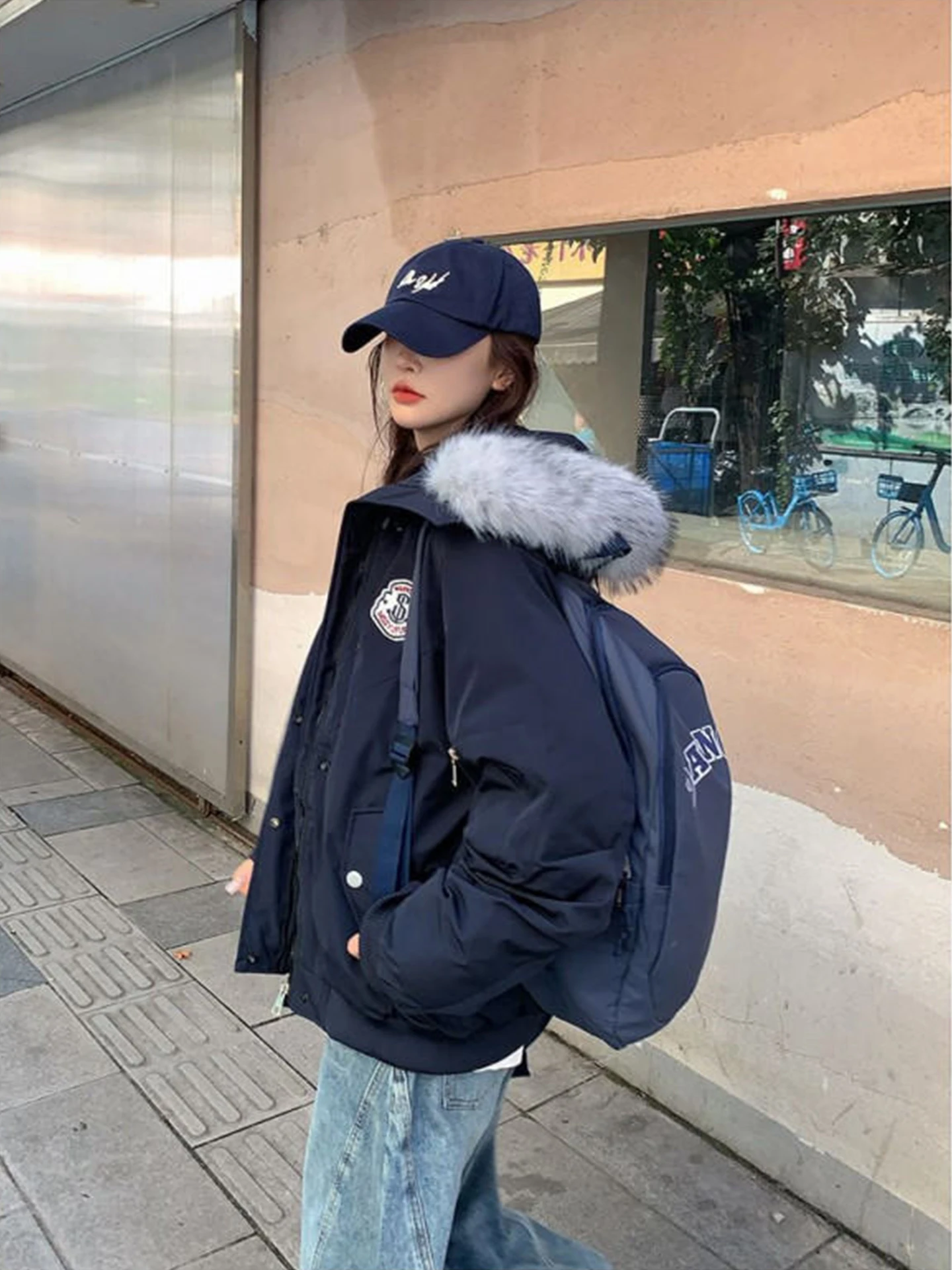 

Trendy Men's Parka Coat with Large Fur Collar Thiened Fce Hooded down Cotton Jaet Warm Stand Fit Long Sve Coat