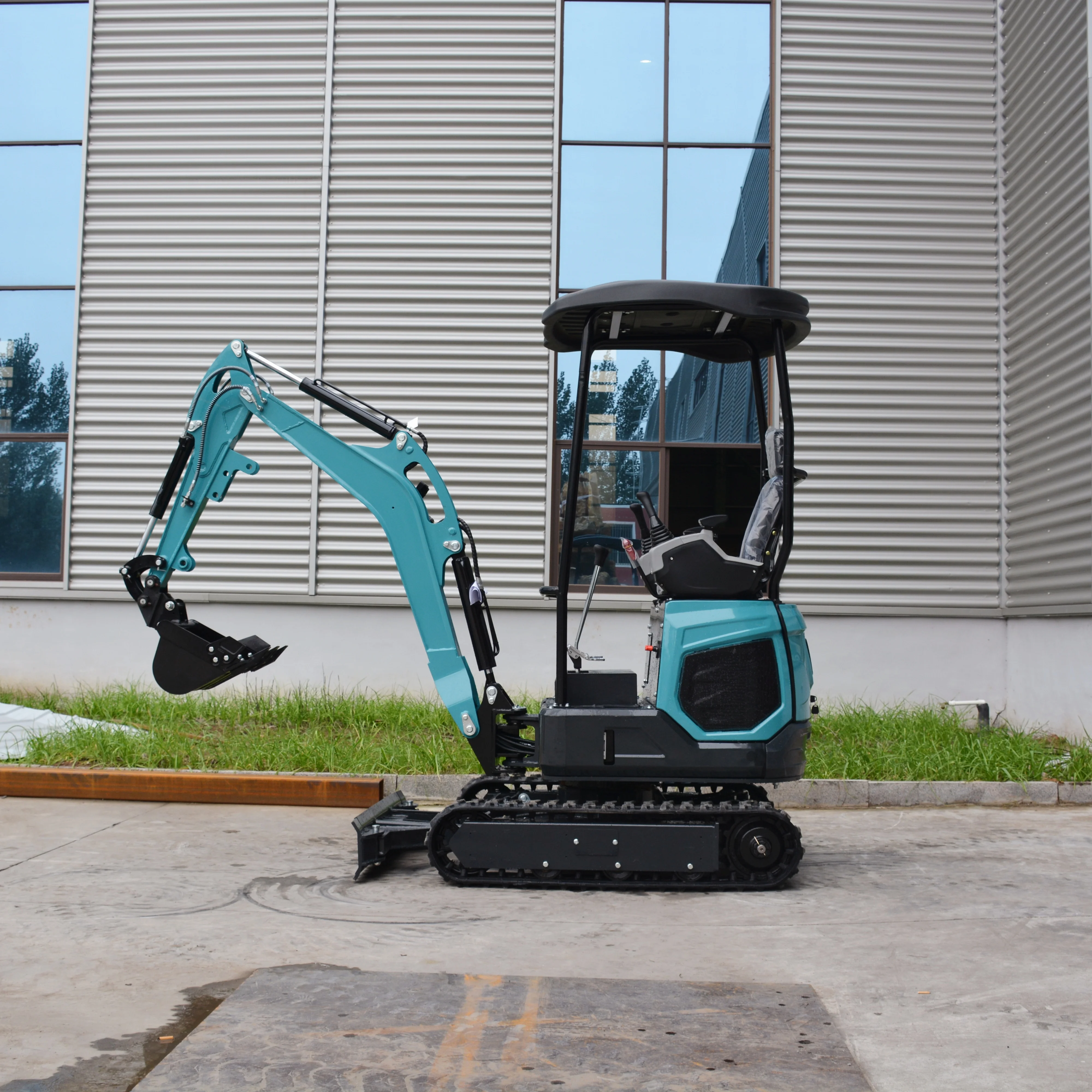 

Мини-экскаватор 1,8 тонны CE Euro 5 EPA Kubota с двигателем, небольшой гусеничный экскаватор в мешках, 1 тонна 2 экскаватора, бытовой экскаватор