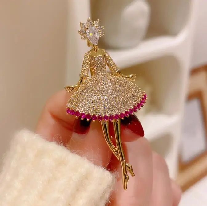 Fashion Glamour Beautiful Princess Ballerina Brooches for Women Crystal Pin Ballet Girls Jewelry Accessories