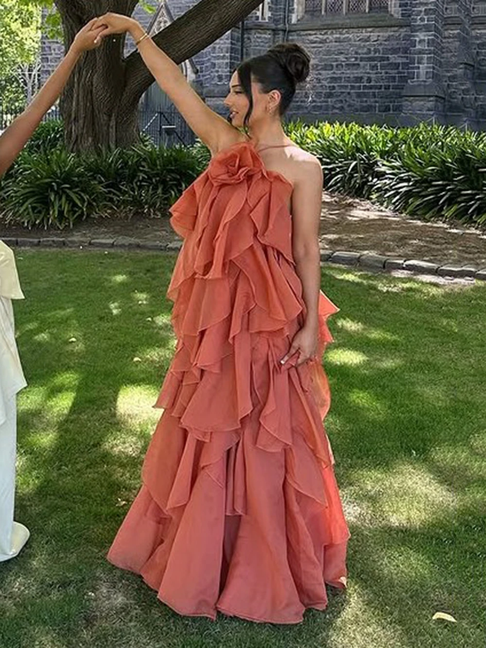 Modphy sexy multi camadas babados rendas vestido longo feminino flor sem costas sólido festa praia vestidos femininos 2025 verão senhora robe