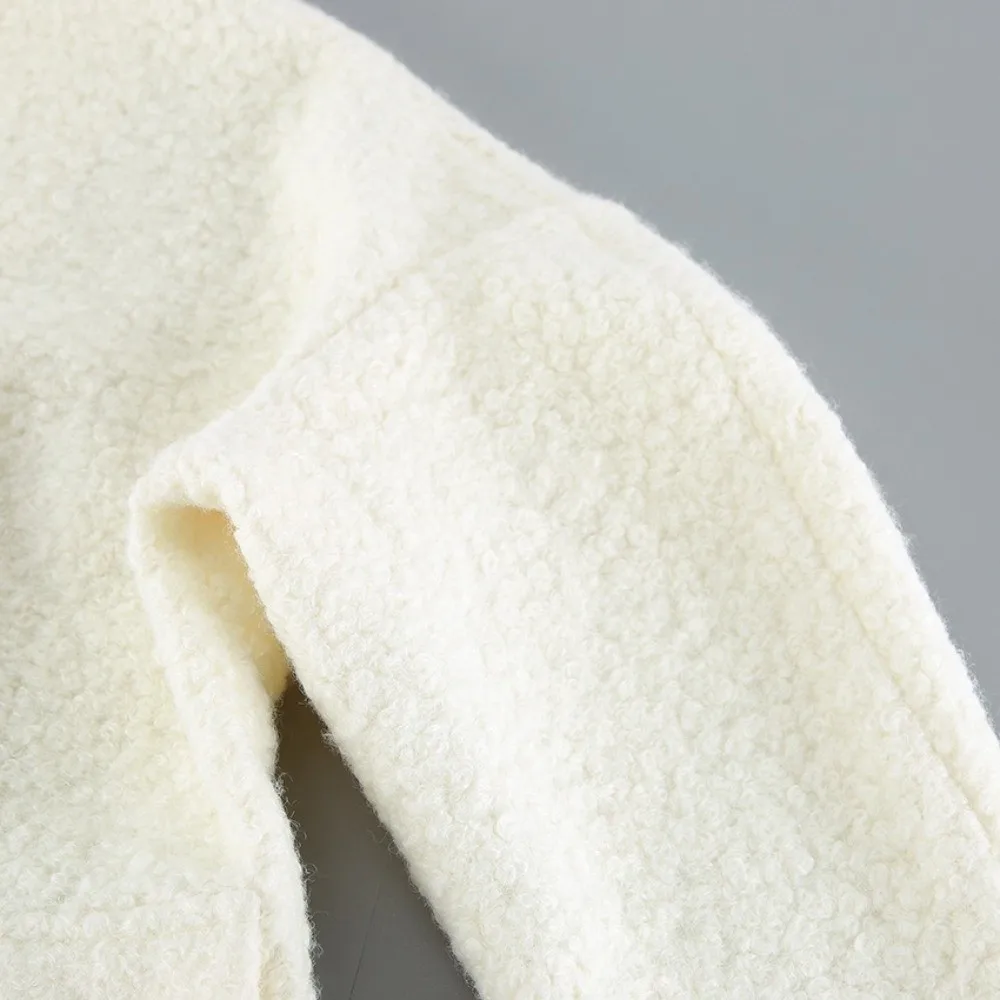 Modische, schicke, lockere Wolljacke mit Baumwollfutter, Tweedstoff, kurzer Mantel, lässige Luxusjacke mit Knopfleiste und Raffung – Detail 6
