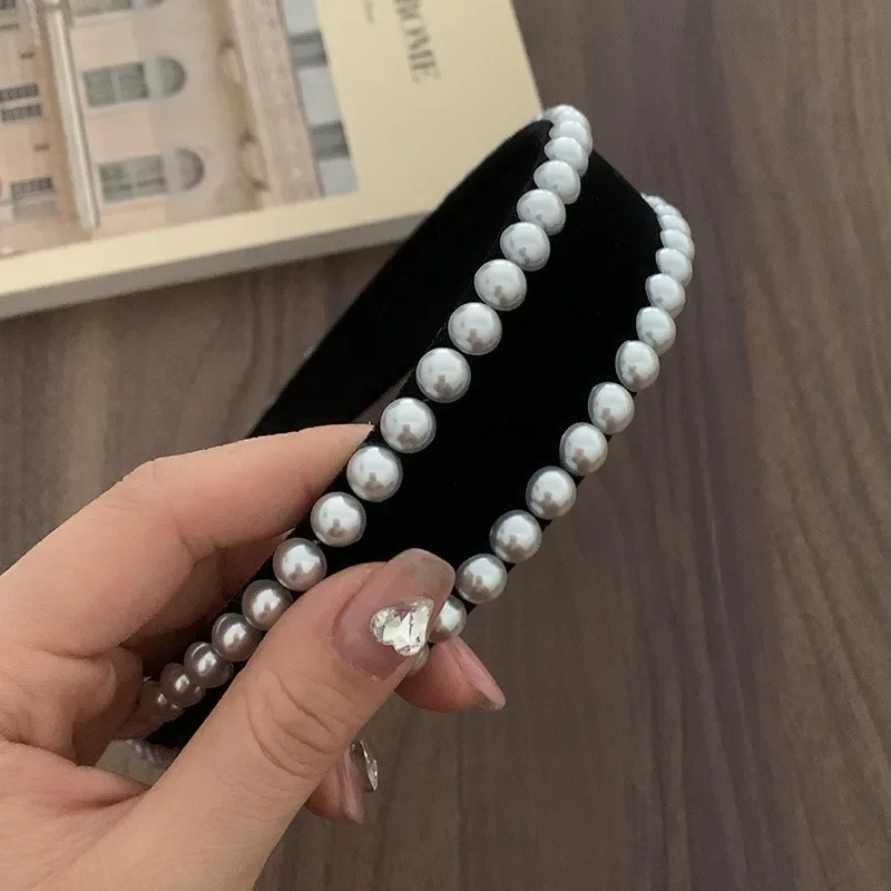 Women\'s Fashion Headband Korean Pearl Velvet Headband Women\'s Outing Simple Temperament Hair Accessories 2024 New Style