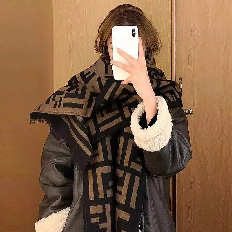 

Donkey Home Осень и зима Новый розовый шерстяной шарф Высокая версия Кашемировая шаль Длинный старый цветочный шарф Джокер с кисточкой.